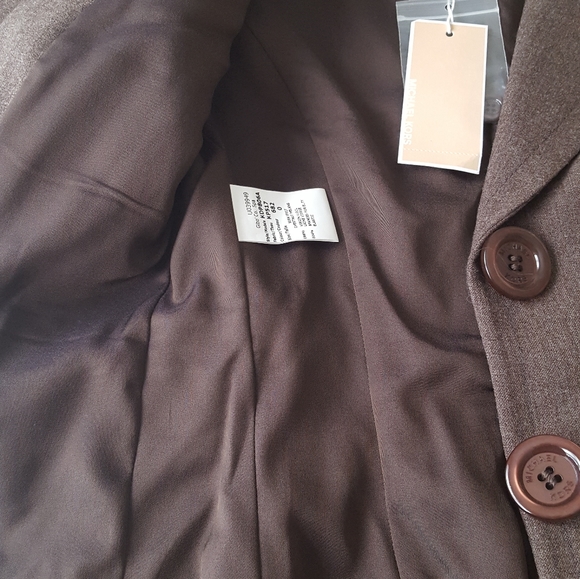 NWT. Michael Kors virgin wool blazer - Picture 13 of 14